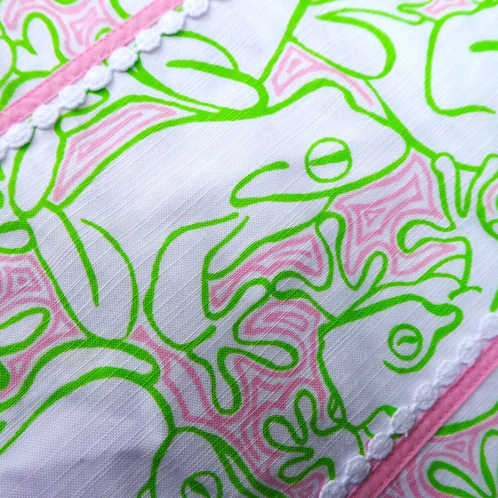 Lilly Pulitzer Originals Girls Shift Dress Green Pink Lilly Pad Hidden Frogs 10 - Picture 2 of 9